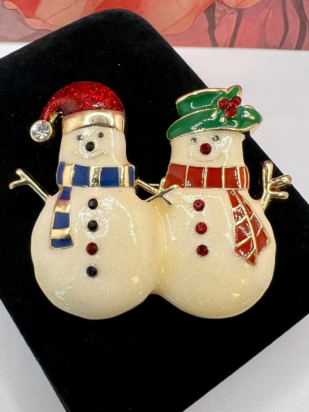 Monet Snow Couple Brooch